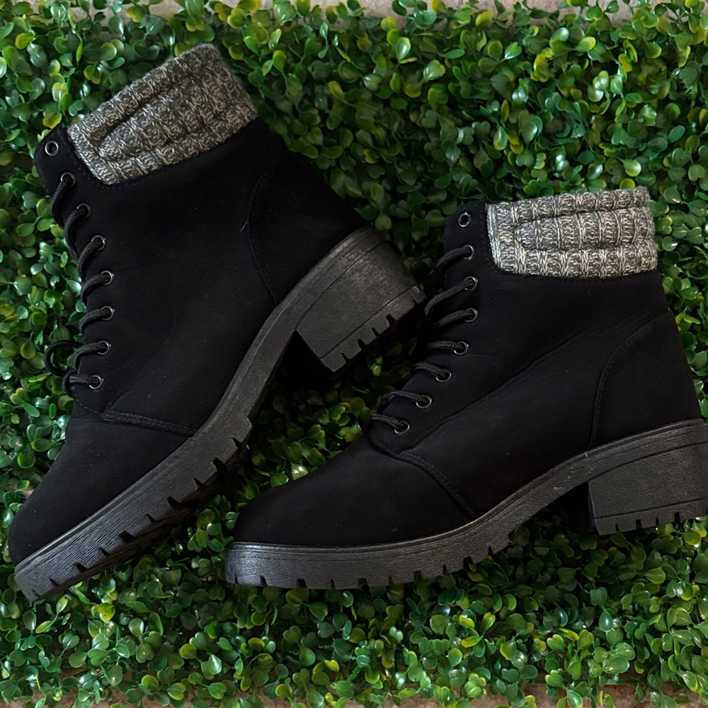 Black boots
